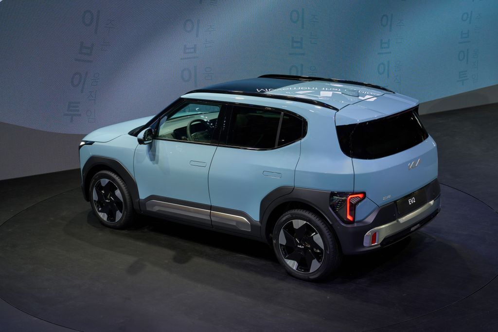 Kia EV2