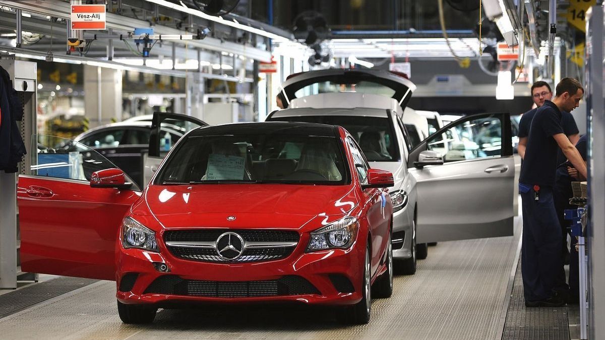 Új igazgató érkezik a kecskeméti Mercedes-gyár élére