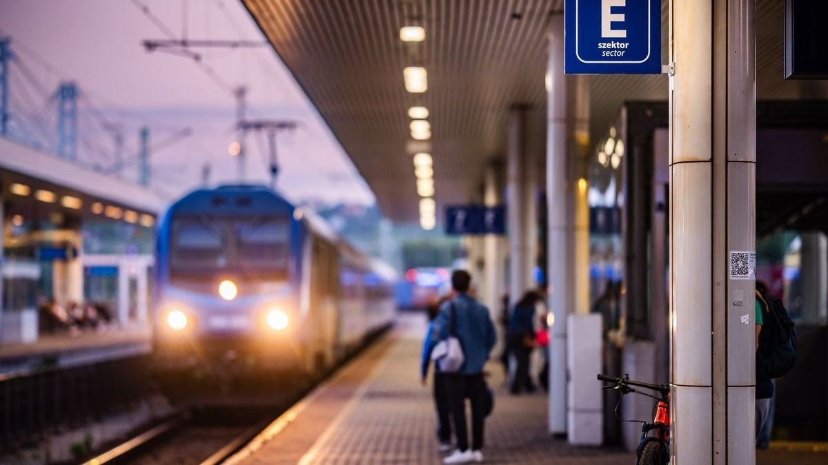 Megjelent a pontos menetrend - ezen a napon szűnik meg a vágányzár Budapest-Belgrád vasútonalon