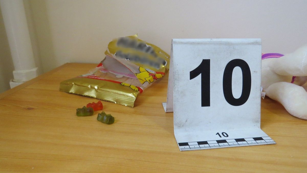 Vonattal ment lopni a konyári tolvaj, de ha úgy volt, meg is vacsorázott a tetthelyen