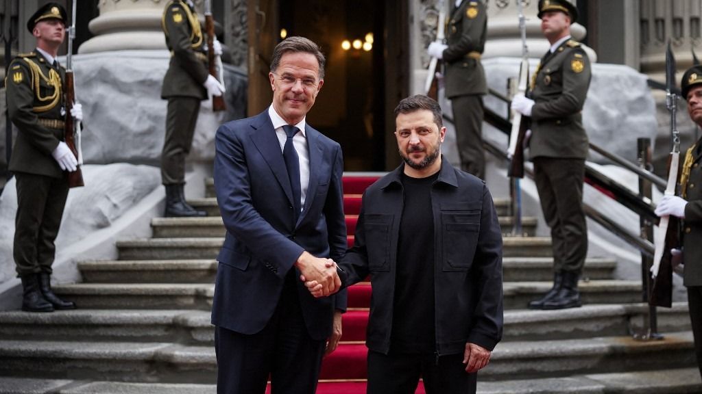 Rutte: Ukrajna biztonsága a NATO biztonságával azonos