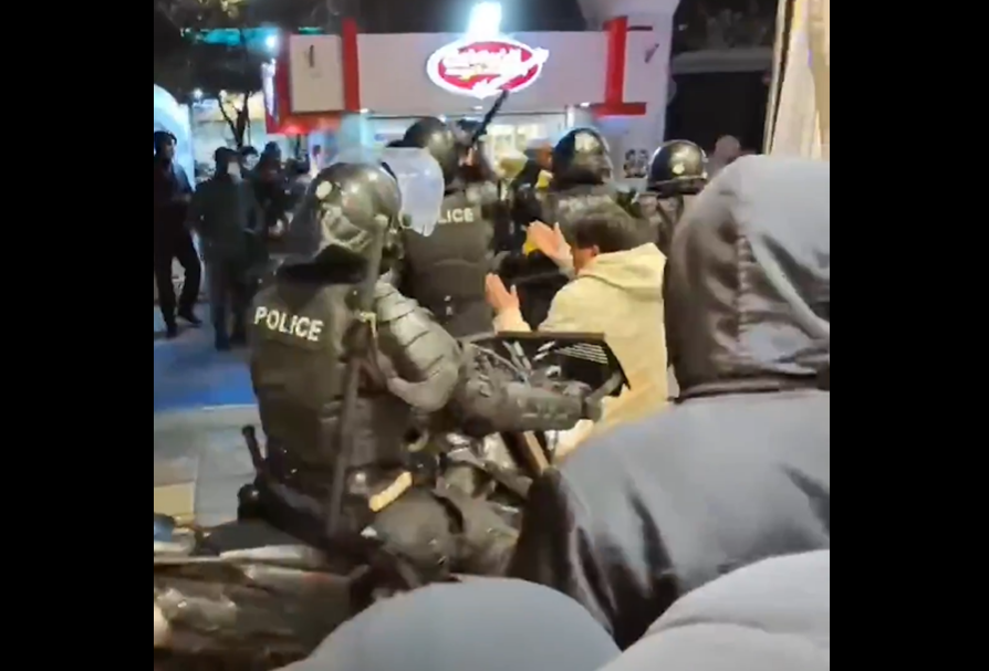 Halálos áldozatokat követelő összecsapások alakultak ki az országos tiltakozások során Iránban (Forrás: X)