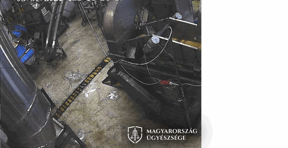 Baleset történt egy albertirsai raktárban