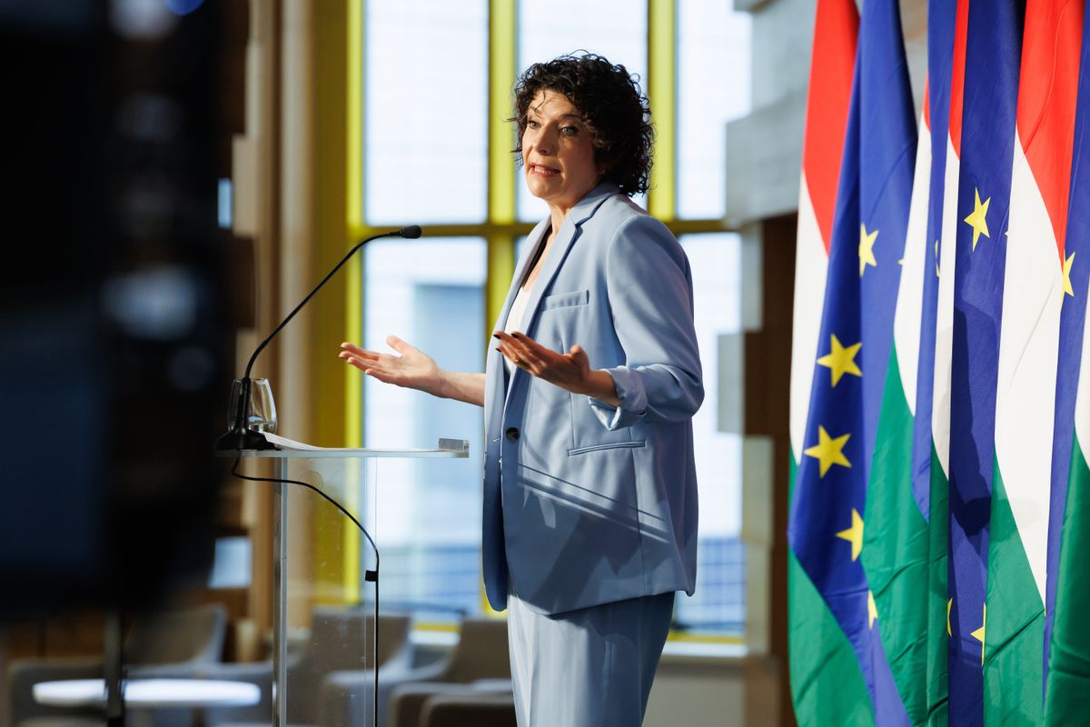 Dobrev Klára, a DK elnöke megtartja első pártelnöki évértékelő beszédét