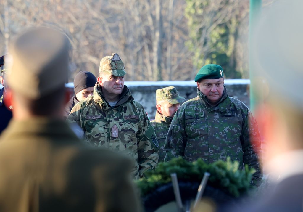 Megemlékezés a hejcei katasztrófa huszadik évfordulóján a Borsó-hegyen