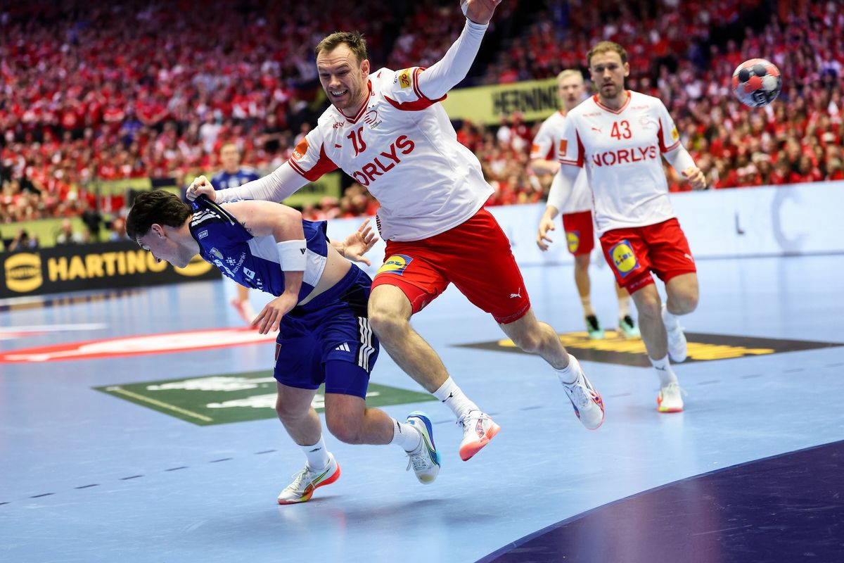 Dánia legjobbjka a hét lövésből hét gólt szerző Mathias Gisel volt 