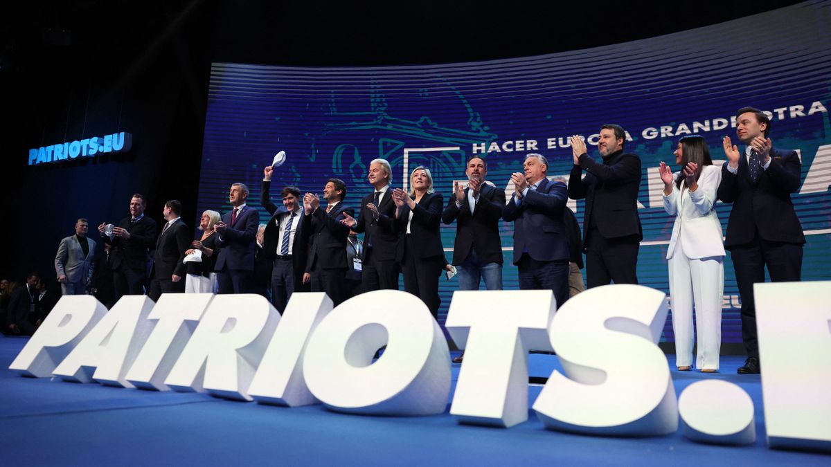 Történelmi látogatáson az FPÖ