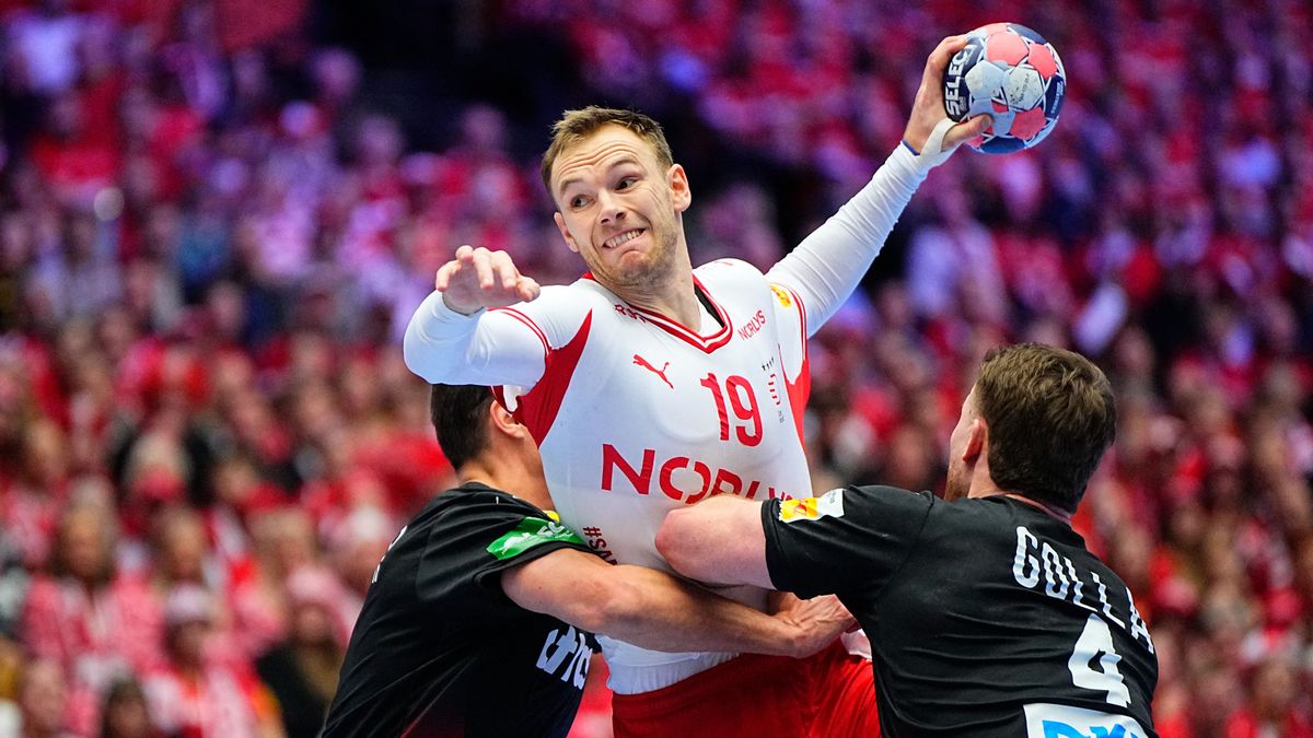 Megvan az első elődöntős a kézilabda Eb-n, a címvédő reménye pedig életben maradt