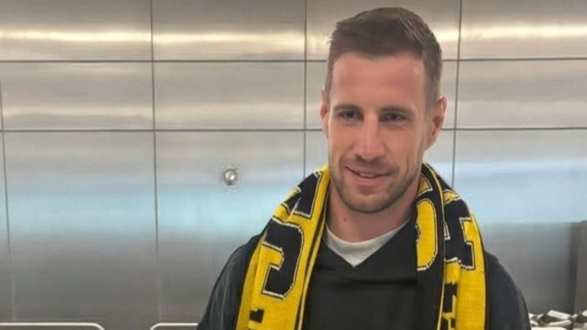 Varga Barnabás szerelmi viszonya – döbbenetes címlapot kapott Görögországban + videó