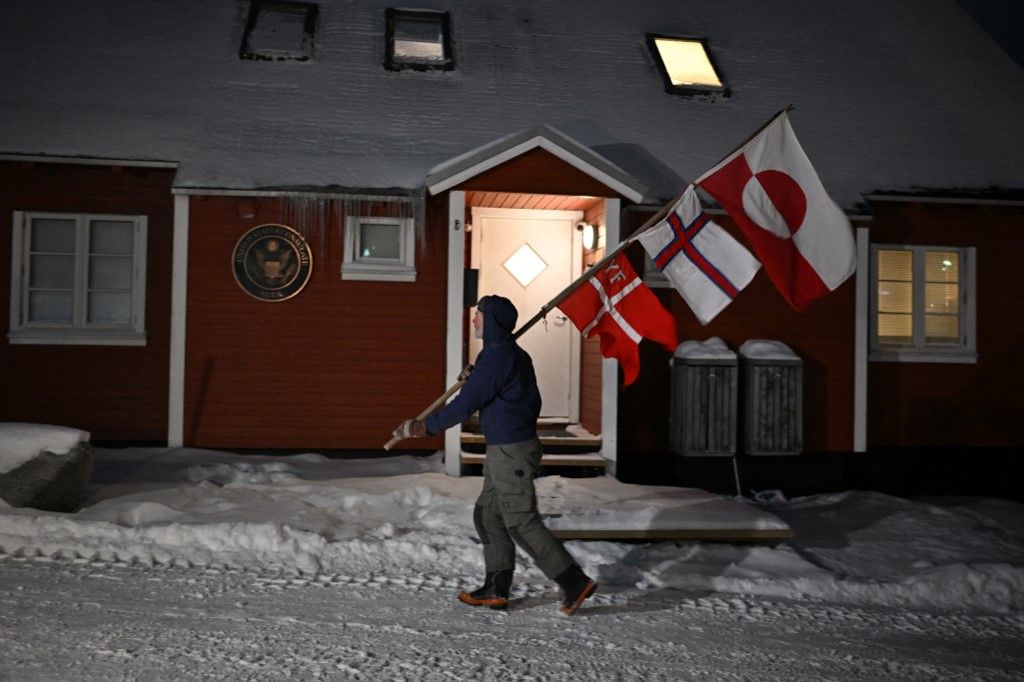 Grönland kapcsán invitálta ebédre Emmanuel Macron Donald Trumpot