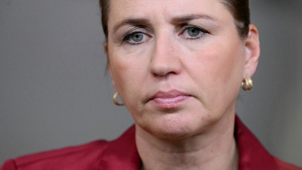 Mette Frederiksen dán miniszterelnök szintén élesen reagált