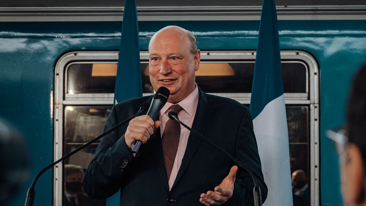 Az Európai Bizottság úgy döntött, hogy megszünteti Henrik Hololei magas rangú uniós tisztségviselő munkaviszonyát