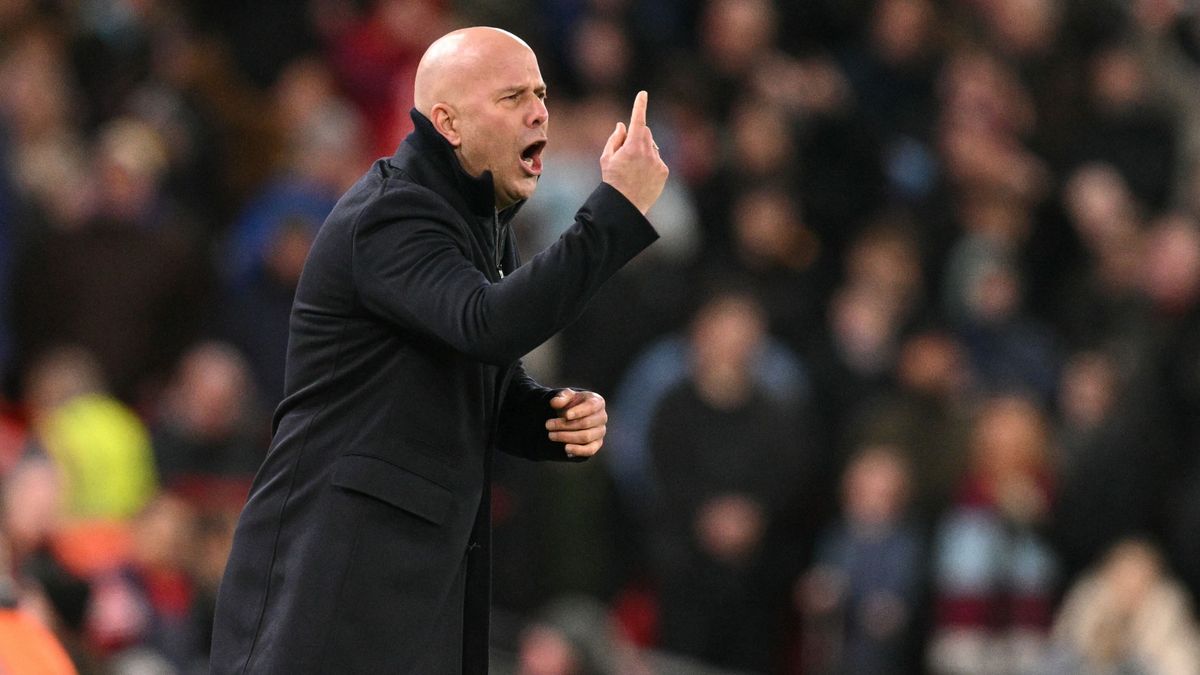 A korábbi diósgyőri edző megmutatta Slotnak a haditervet, a Liverpoolnak kötelező ezt követnie