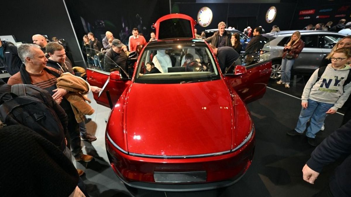 Ukrajnában felpörgött az elektromos autó piac, ez az ukránok nagy kedvence