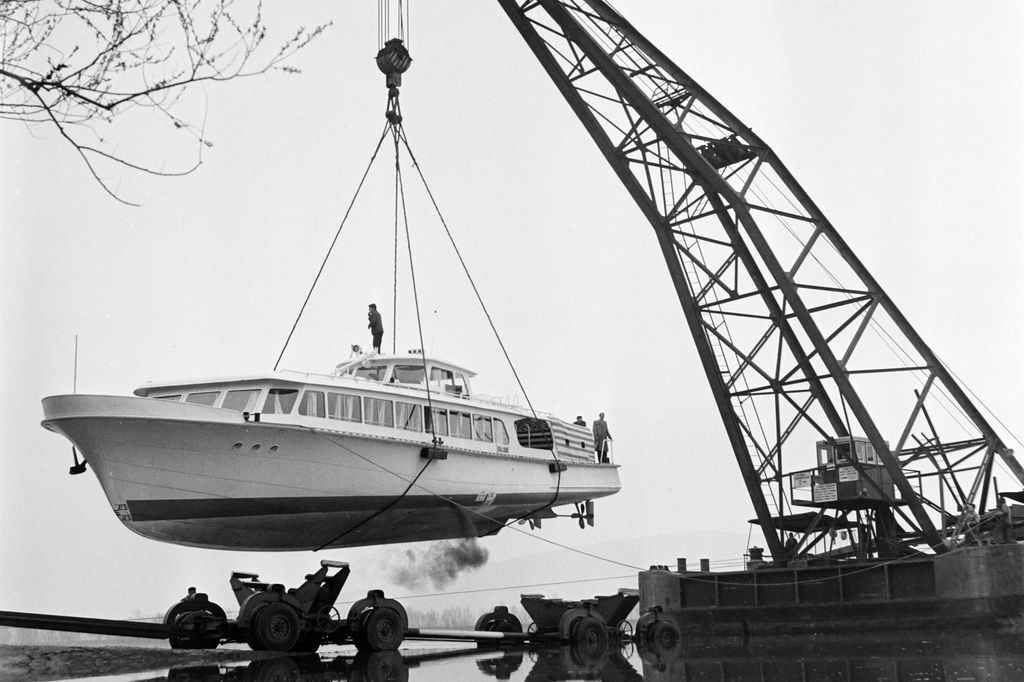 Dunai Hajógyár vízibusz