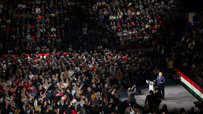DPK Miskolc
Fidesz kampány
Orbán Viktor