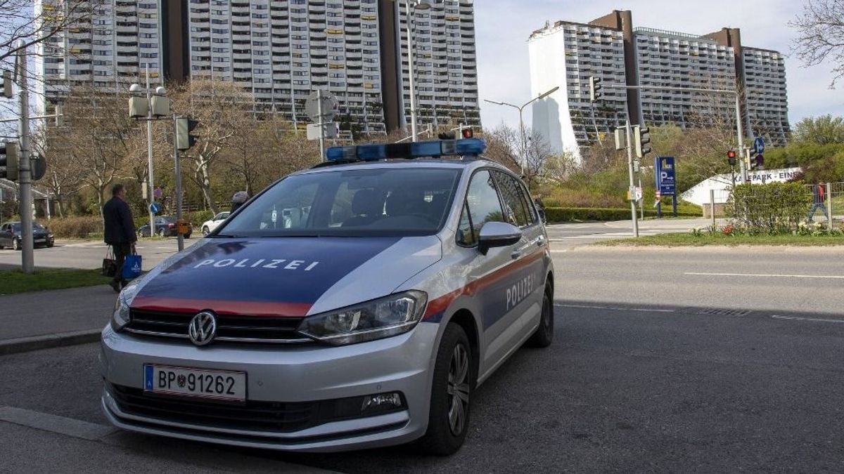 „Lopásra való felbujtás” – Megbírságoltak egy bécsi férfit, mert nem zárta be az autóját