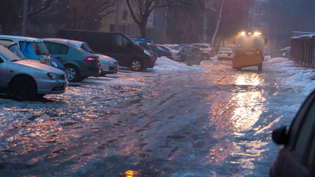 Ónos eső miatt kiadták a riasztást + videó