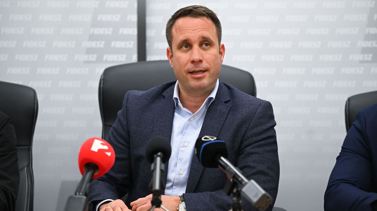 Dömötör Csaba: Idén még nem láttam ilyen álságos tiszás színjátékot