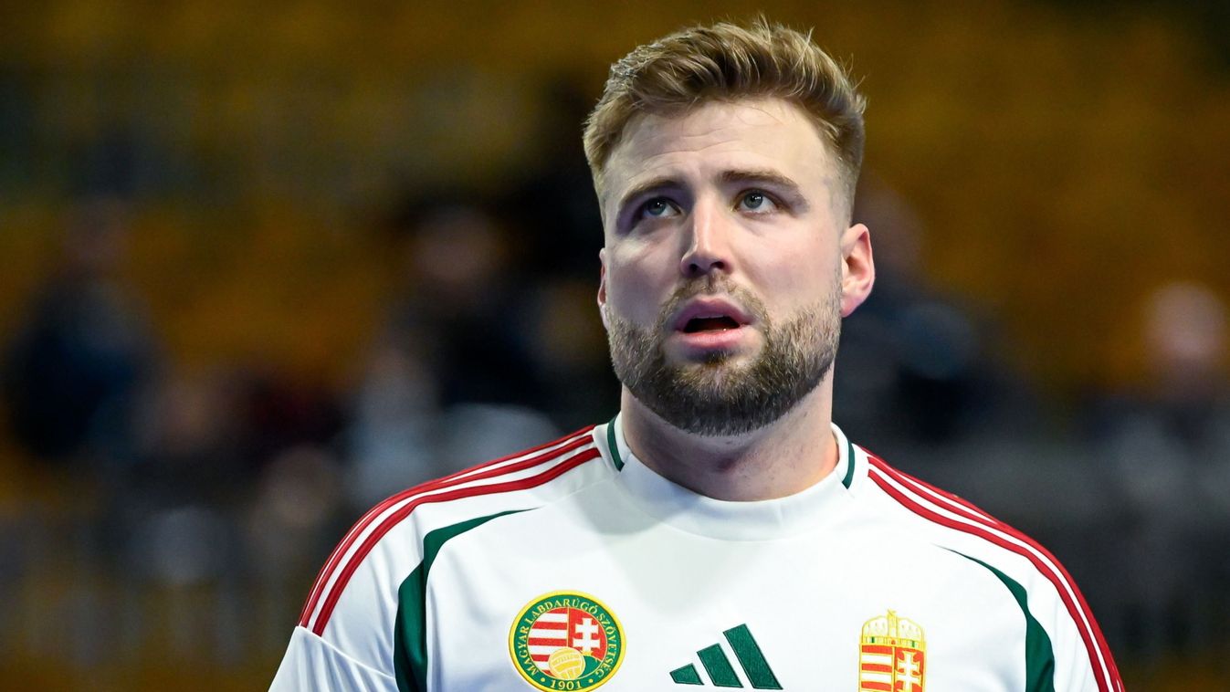 Rutai Balázs
Ljubljana, 2026. január 29.
Rutai Balázs a férfi futsal Európa-bajnokság D csoportjának 3., utolsó fordulójában játszott Olaszország - Magyarország mérkőzésen a ljubljanai Tivoli Arénában 2026. január 29-én.
MTI/Bodnár Boglárka