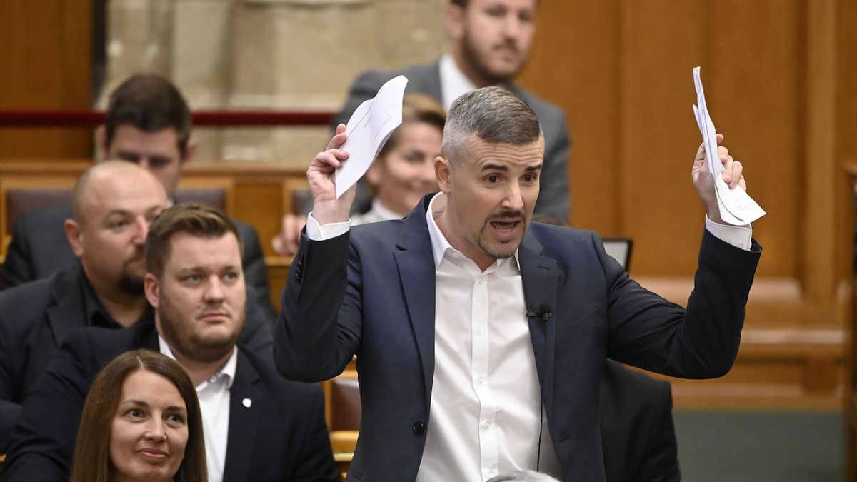 Klára, Péter és az átváltozás