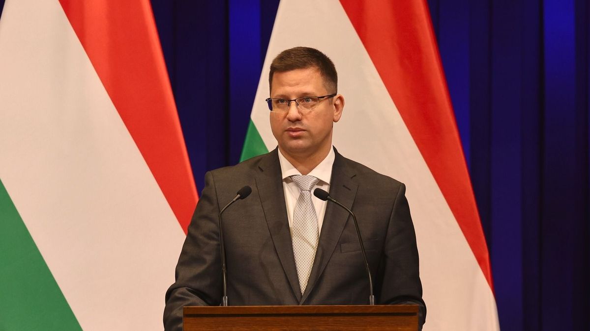 Nemzeti petíciót indít a kormány + videó