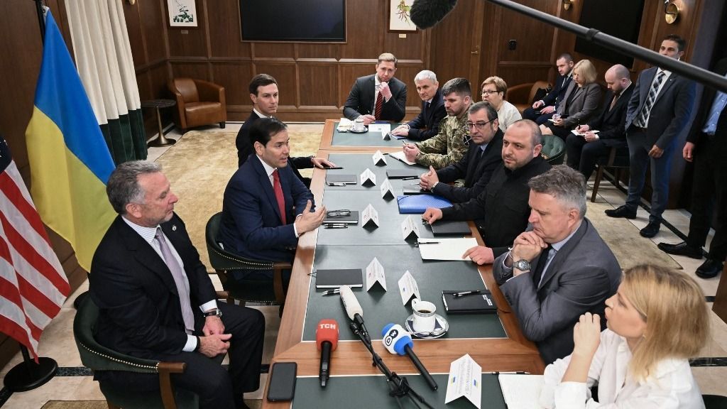 Egyesült Államok képviselőivel folyó tárgyalásokat Davosban folytatják – jelentette ki Rusztem Umerov