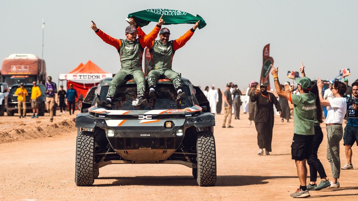 Megvan a Dacia első győzelme a Dakar-ralin