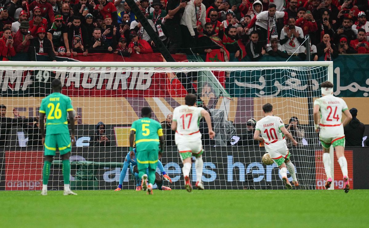 Brahim Díaz kihagyott büntetője az Afrika-kupa döntőjén, ezután Szenegál nyerte a Marokkó elleni finálé