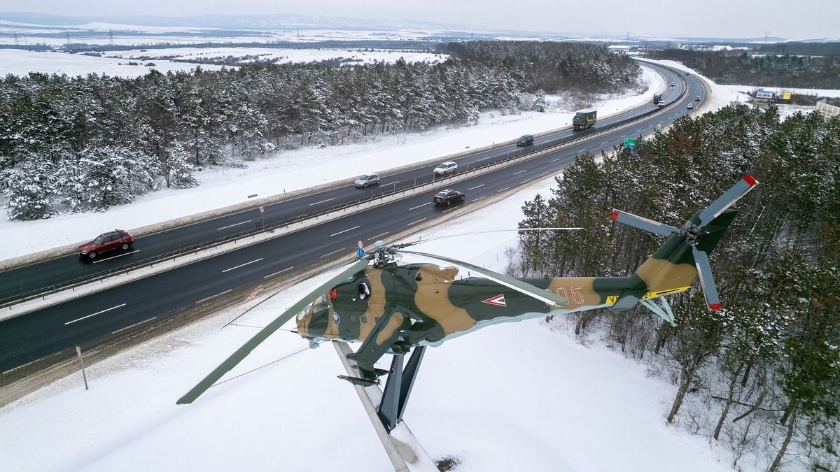 Egyre könnyebb közlekedni, kiderült, hol járhatóak már gond nélkül a főutak