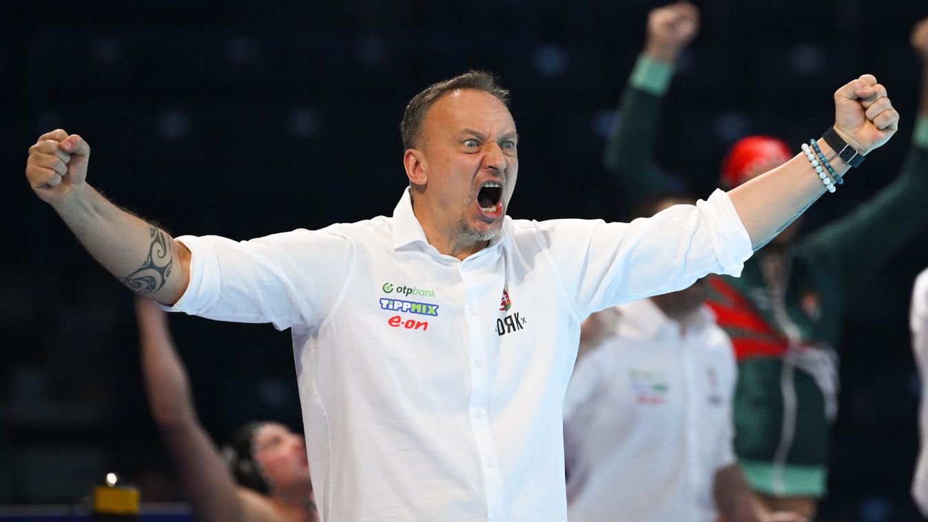 Varga Zsolt
Belgrád, 2026. január 23.
Varga Zsolt szövetségi kapitánya a belgrádi férfi vízilabda Európa-bajnokság elődöntőjében játszott Magyarország - Görögország mérkőzésen a Belgrade Arenában 2026. január 23-án.
MTI/Czeglédi Zsolt