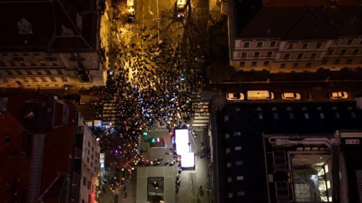 Átlátnak a cigányok Magyar Péter hergelésén, becsődölt a Tisza tüntetése