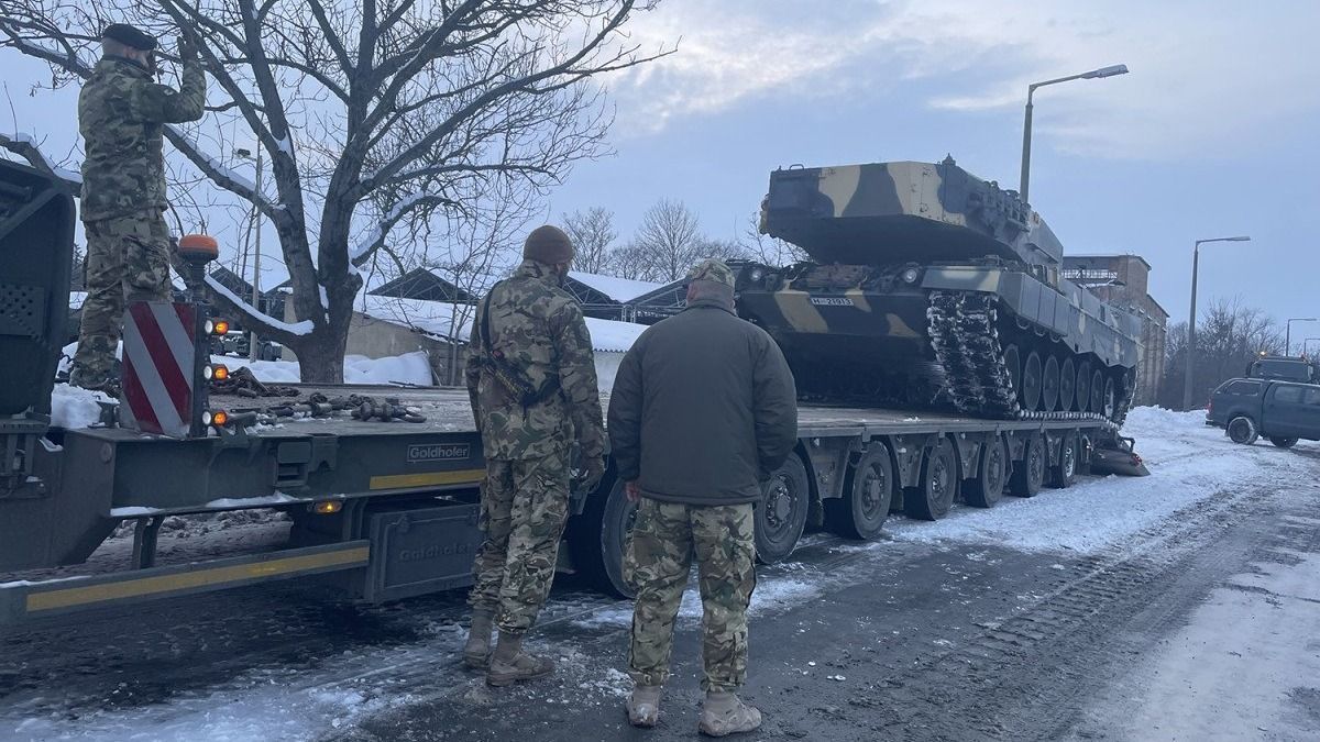 Már olyan komoly a hóhelyzet, hogy harckocsik indultak Miskolcra + videó
