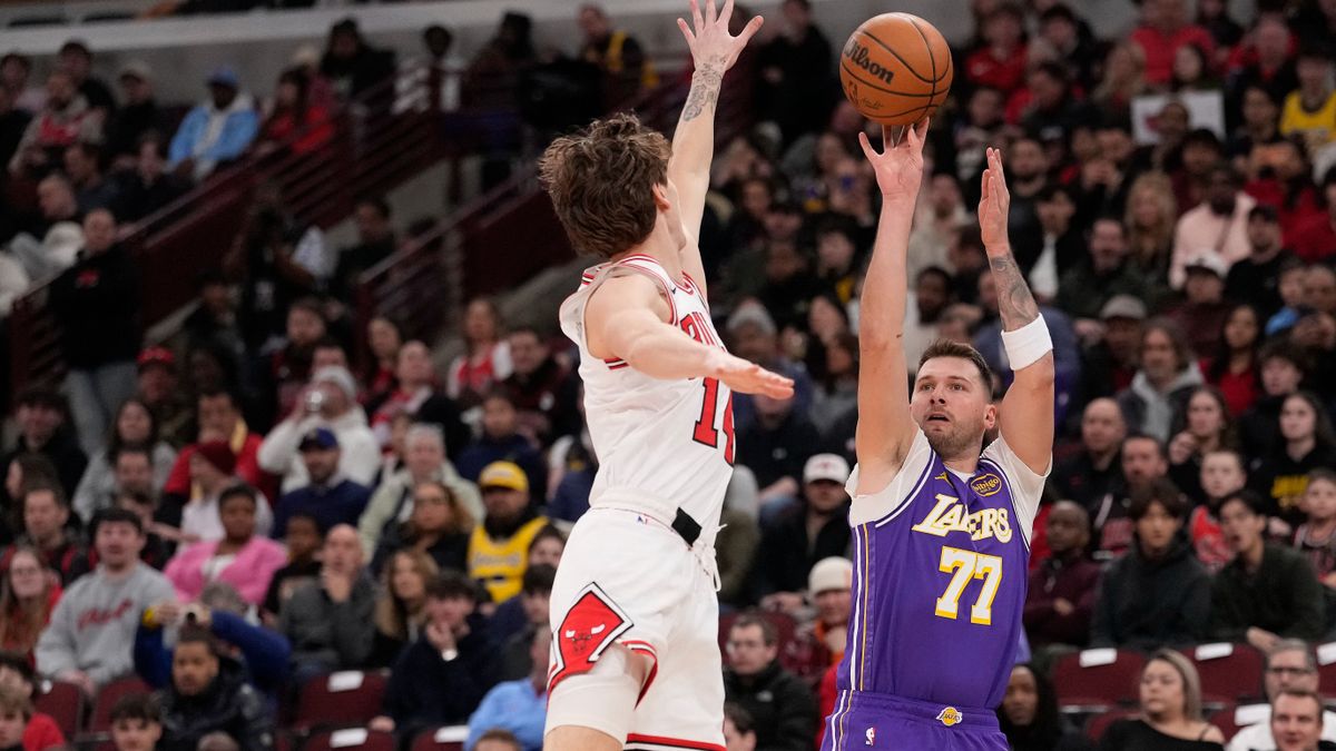 Luka Doncic remekelt Chicagóban