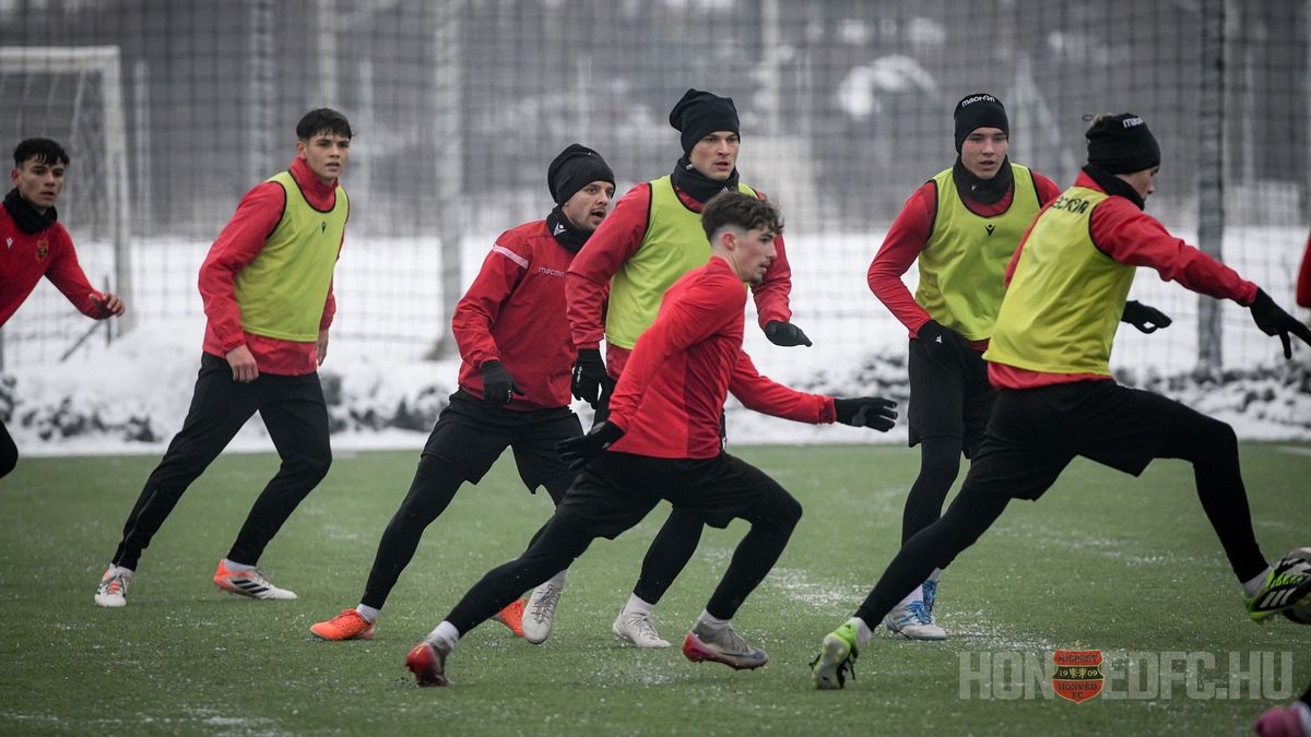 Szijjártó Péter nagy meglepetéssel szolgált a Honvéd szurkolóinak