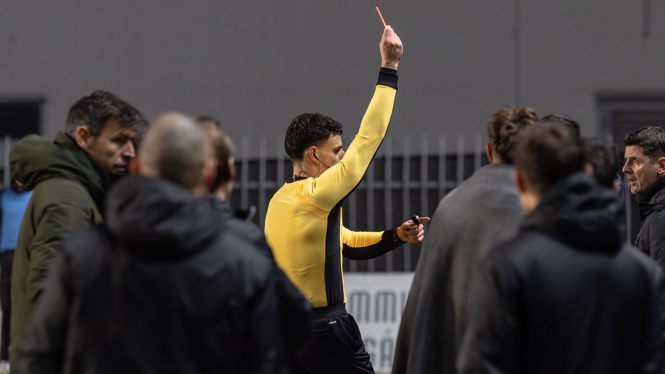 Botrányos hajrát hozott az ETO-DVSC rangadó szombaton, Rúsz Márton játékvezető került a középpontba