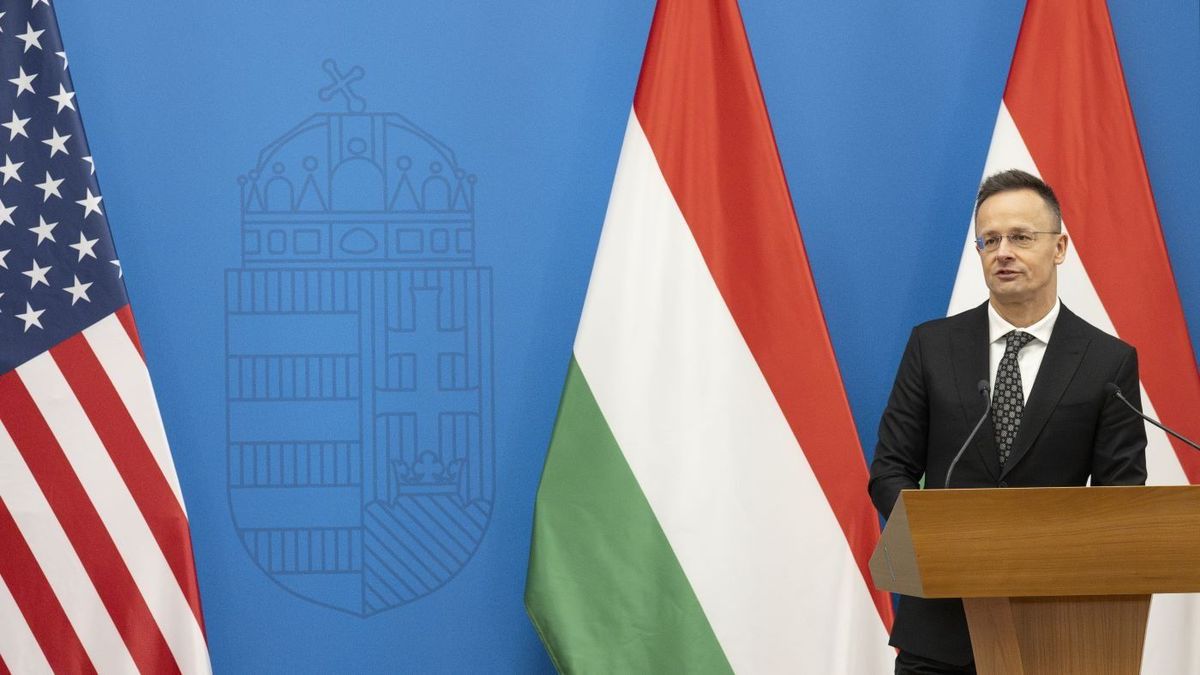 Szijjártó Péter: A kormány szorosan együtt dolgozott a caracasi holland konzulátussal és az amerikai hatóságokkal is