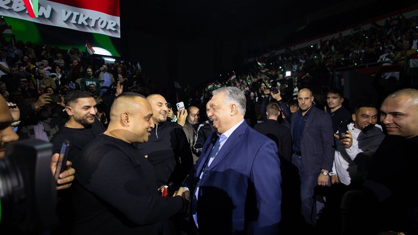 Orbán Viktor miniszterelnök

Facebook