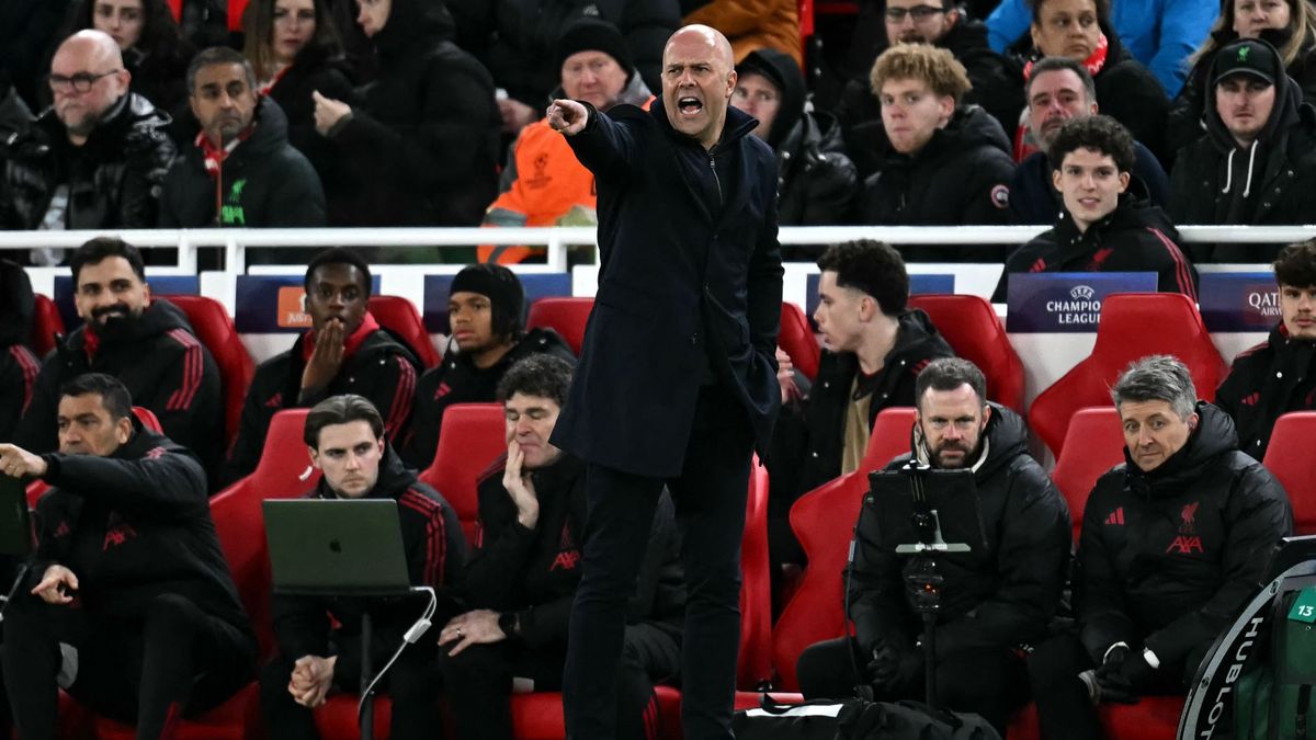 Slot teljesen kiborult, a Liverpool szurkolóinak pedig lesújtó hírrel szolgált