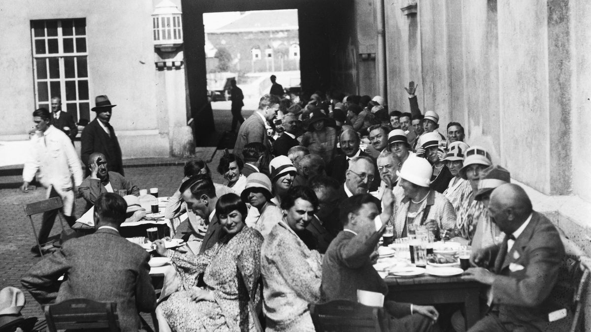 Lemondatnák a kormányt