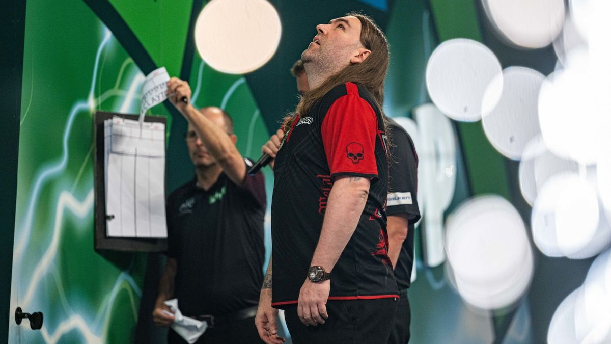 A darts-vb valószínűtlen hőse a gyermekei látásáért is küzd