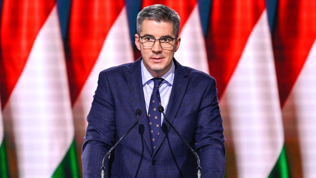 Kocsis Máté odapirított Fekete-Győrnek: Te meg inkább ne énekelj, nem értesz ahhoz. Se.