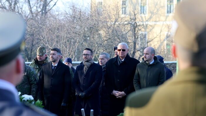 Megemlékezés a hejcei katasztrófa huszadik évfordulóján a Borsó-hegyen