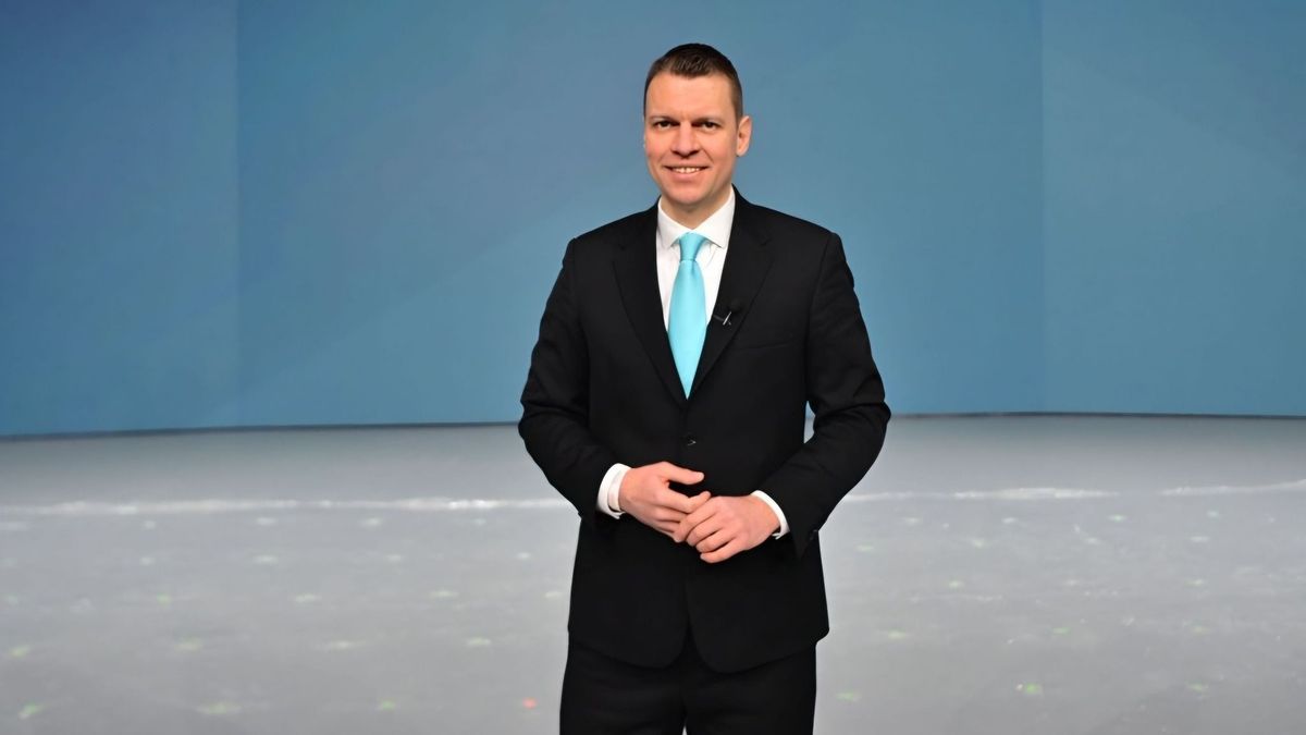 A hazug műmájer figurák idejének vége