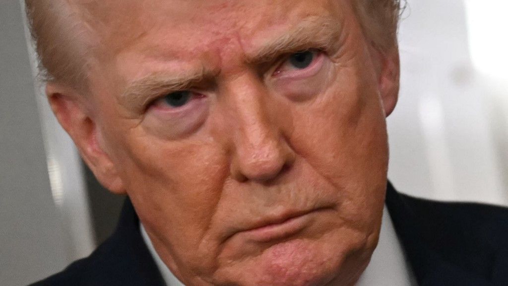 Donald Trump fokozza az Irán vezetőségére nehezedő nyomást a tüntetők védelmében