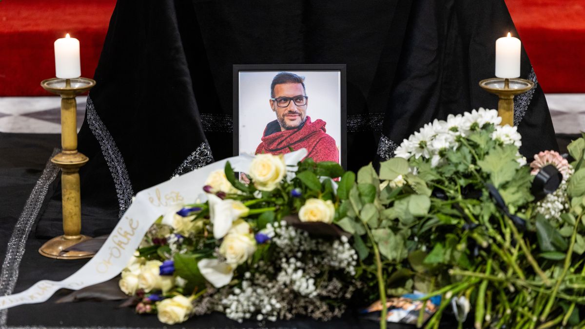 Végső nyugalomra helyezték Csudai Sándort, a Magyar Nemzet fotóriporterét