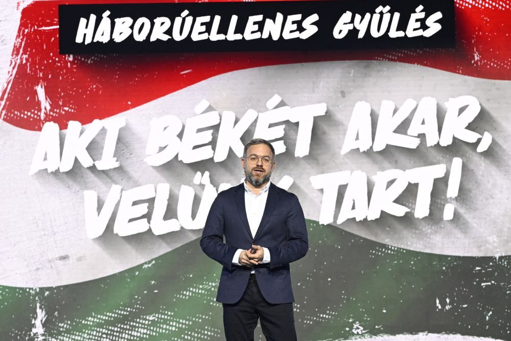 Orbán Balázs a közösségi oldalán arról számolt be, hogy a Tisza párt képviselői nem voltak sehol, amikor a magyar emberek számítottak volna rájuk