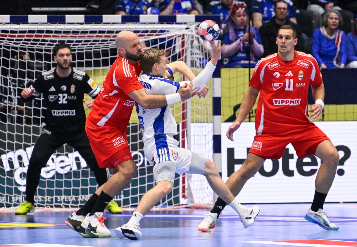 A magyar válogatott jól működő védelme Izlandot is nehéz feladat elé állította, de a szoros meccset végül elveszítettük a kézilabda Eb-n