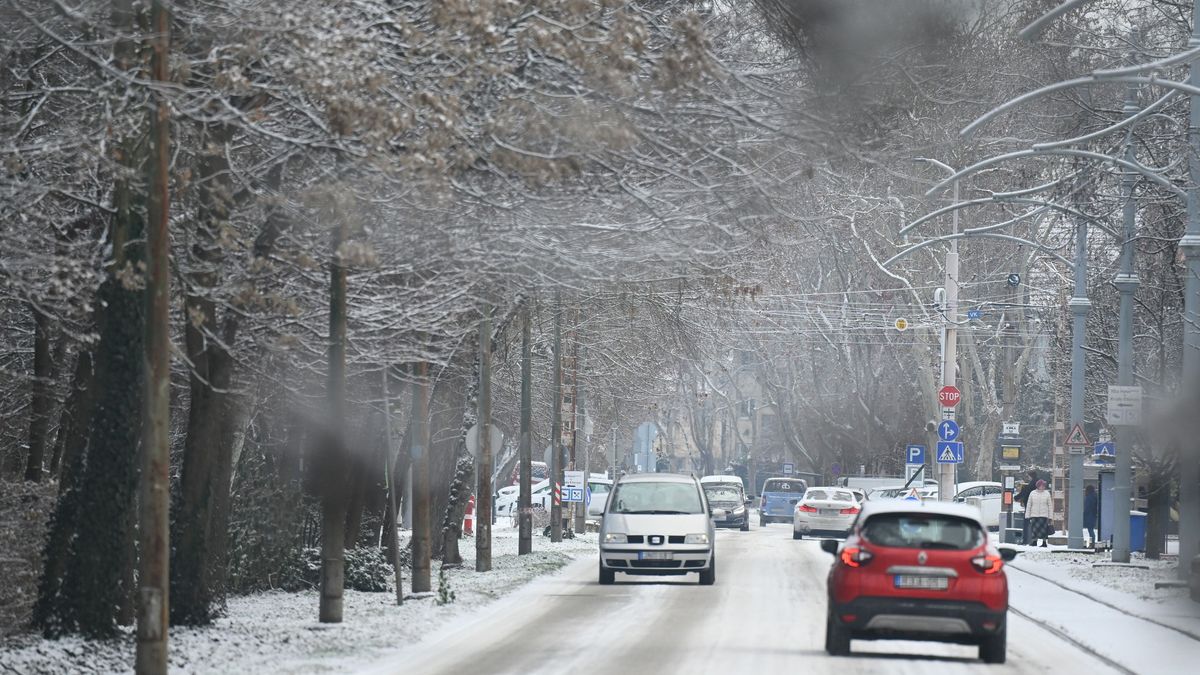 Visszatáncolt az EU a belső égésű motorok betiltásától, de lenne még hová hátrálnia