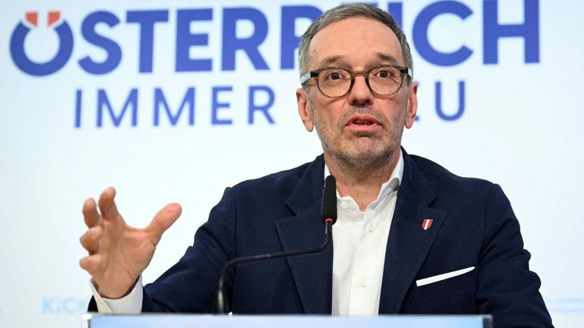 Herbert Kickl új választásokat és „szabadságharcot” követel